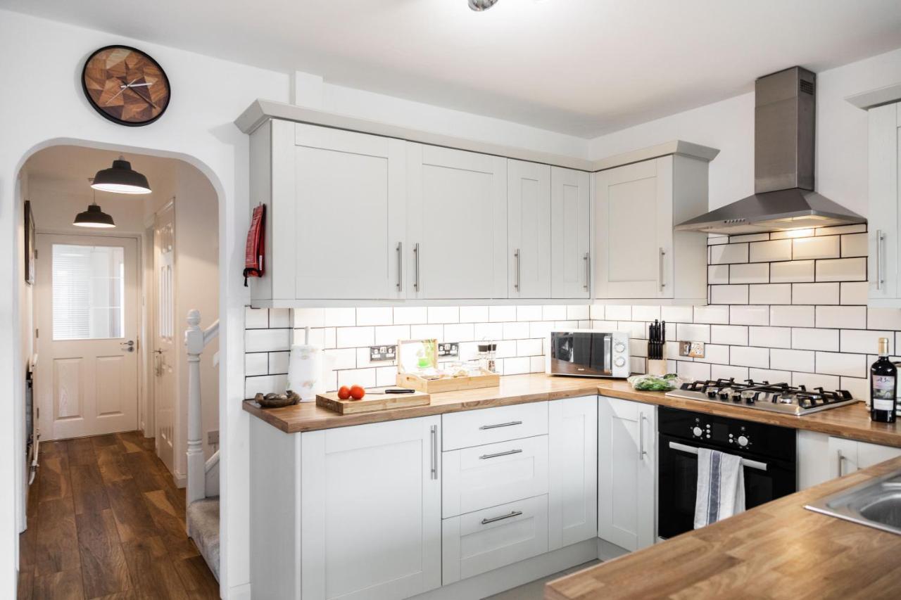 Maunsell House - Lovely Central Home Near Designer Outlets & Town With Parking Ashford  Extérieur photo