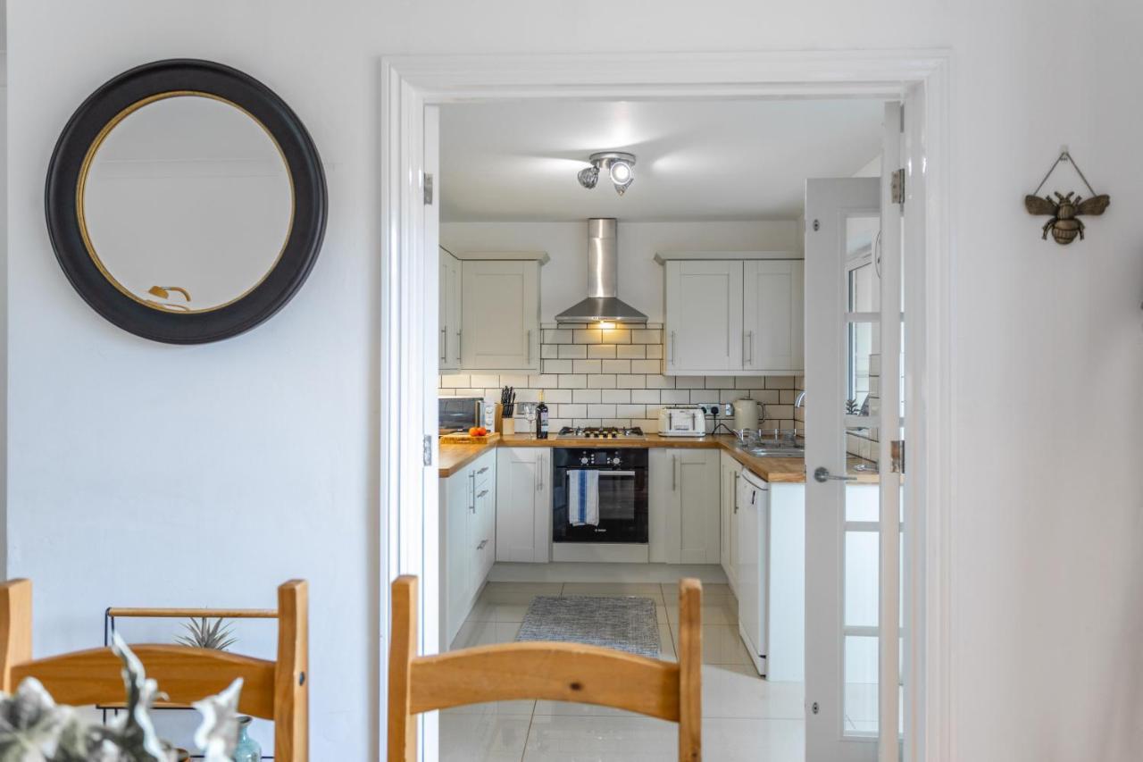 Maunsell House - Lovely Central Home Near Designer Outlets & Town With Parking Ashford  Extérieur photo