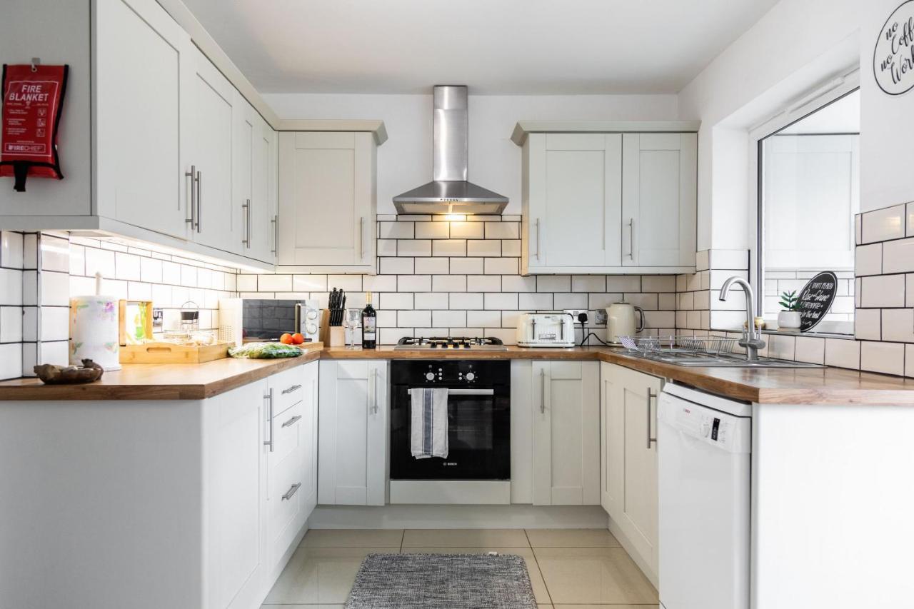 Maunsell House - Lovely Central Home Near Designer Outlets & Town With Parking Ashford  Extérieur photo
