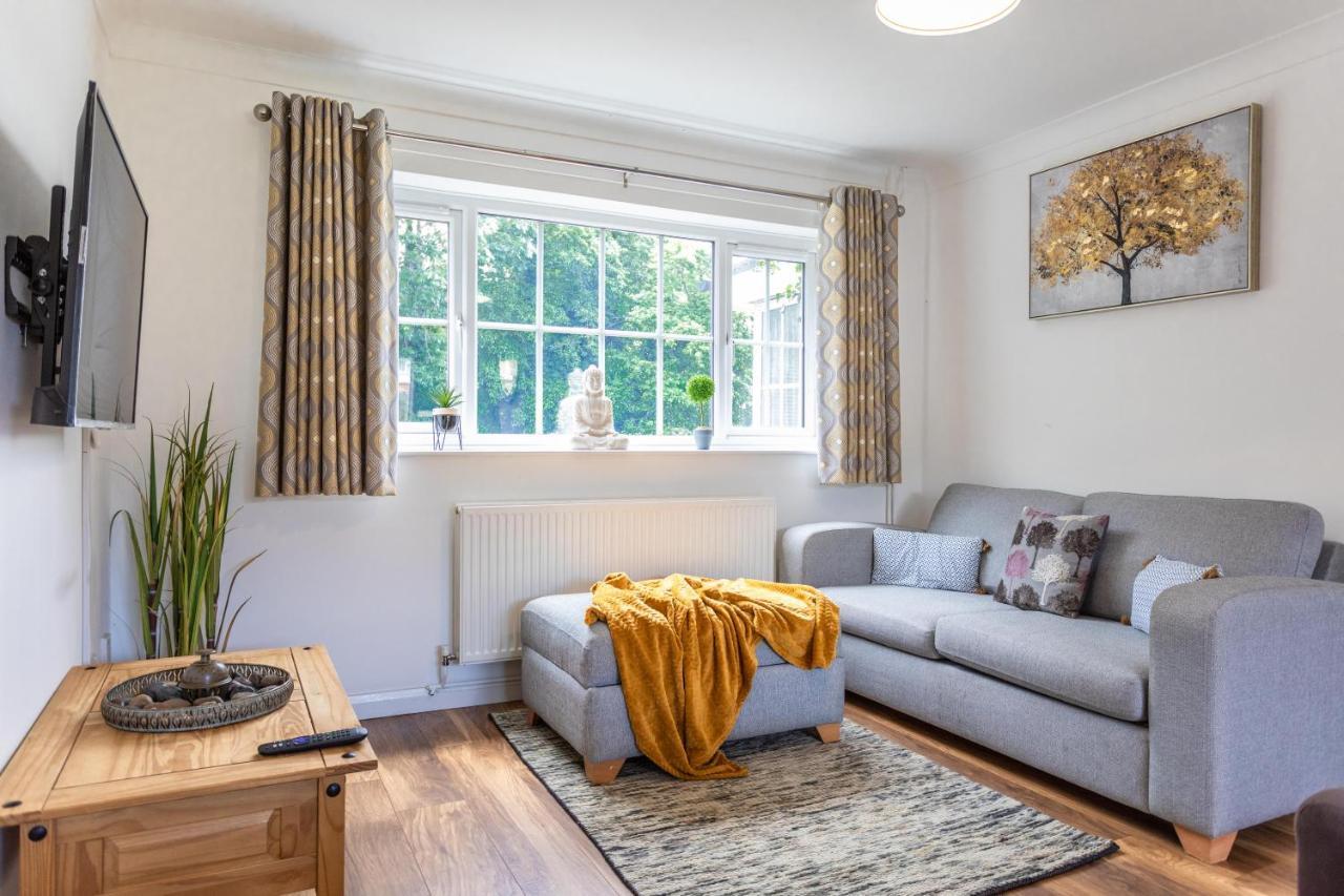 Maunsell House - Lovely Central Home Near Designer Outlets & Town With Parking Ashford  Extérieur photo